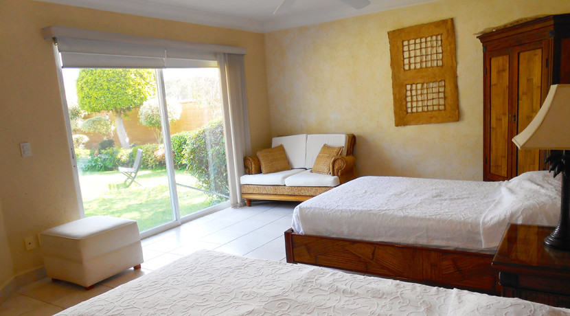 Casa_en_venta_Tepoztlan_Morelos_Bienes_raices_Alberca_jardin_vista_hermosa_al_monte_residencia_de_lujo_10