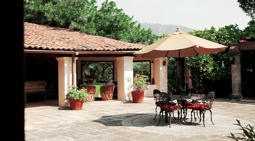 Hacienda_de_lujo_en_venta_Tepoztlan_Morelos_Mexico_casa_colonial_alberca_vistas_jardines_23