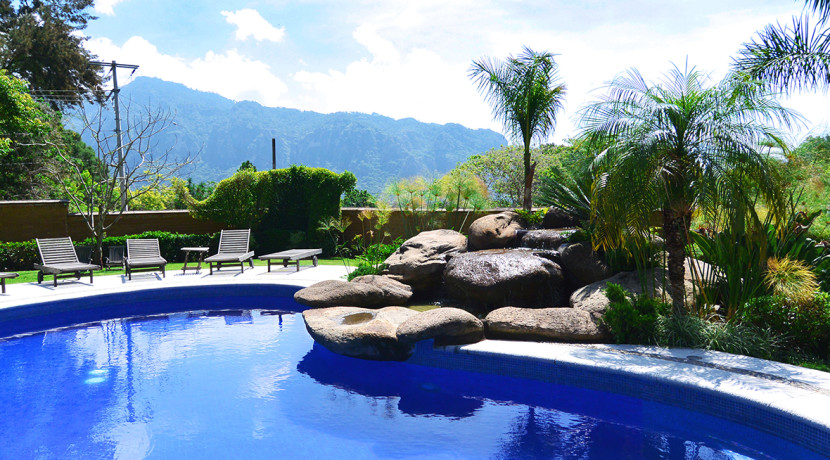 Casa_en_venta_Tepoztlan_Morelos_Bienes_raices_Alberca_jardin_vista_hermosa_al_monte_residencia_de_lujo_27