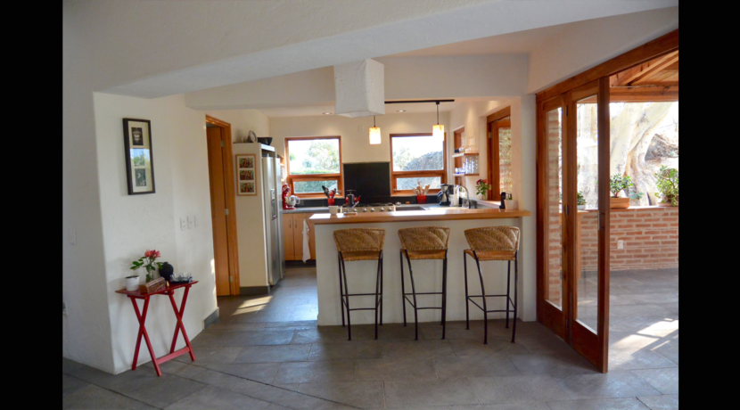 hermosa_casa_en_venta_valle_tepoztlan_bienes_raices_con_alberca_valle_de_atongo_comedor