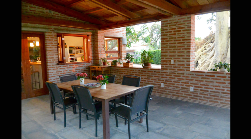 hermosa_casa_en_venta_valle_tepoztlan_bienes_raices_con_alberca_valle_de_atongo_terraza