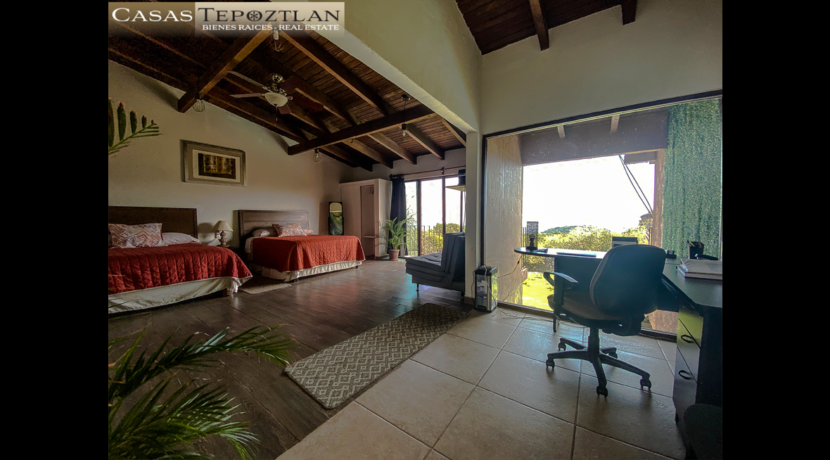 Casa_en_venta_tepoztlan_vista_espectacular_calentador_solar_bungalow_jardin_varios_baños_y_habitaciones_camas