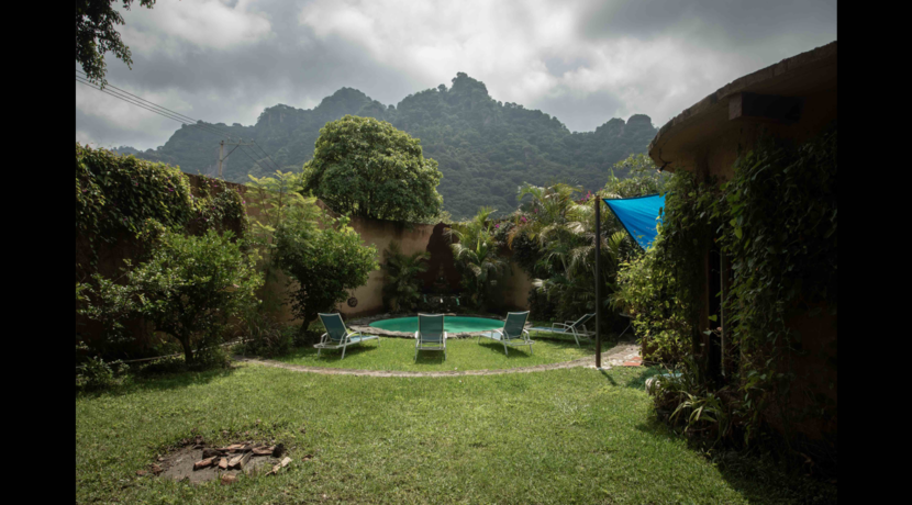 propiedad_a_la_venta_tepoztlan_ideal_para_hotel_taller_boutique_entorno_natural_terraza_enorme_vistas_panoramicas_jardín_enorme_vista