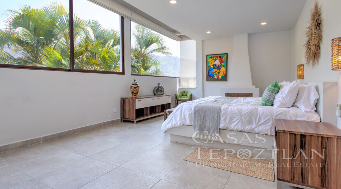 casa_provenzal_en_venta_tepoztlan_bienes_raíces_elegante_confortable_vistas_panorámicas_6_baños_varias_recámaras_remacara