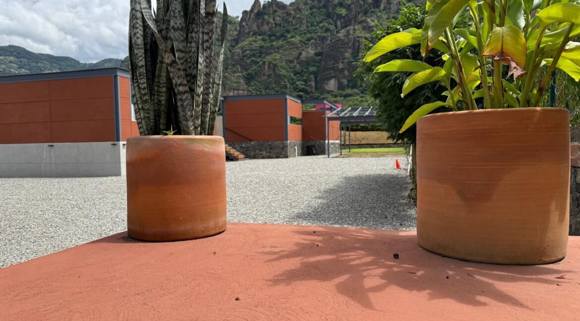 Villa_serena_casa-en-tepoztlan-venta-vitas- panoramicas-monte-privado_bodega_paneles_solares_varios_banos-Cuatro_recamaras_6