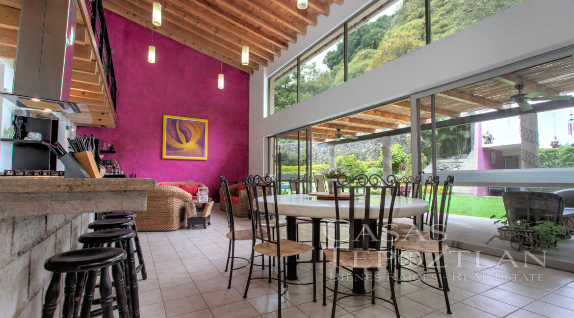 valle-de-atongo-tepoztlan-en-venta-propiedad-bienes-raices-tepoz-alberca-con-calefaccion-jardines-centro-terrazas-aire-acondicionado-tranquilidad-lujo-naturaleza-5