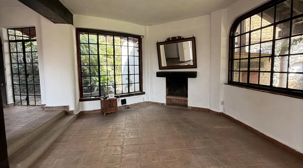 Casa-febrero-tepoztlan-adobe-teja-Barrio-San-Pedro-alberca-jardin-terraza-1