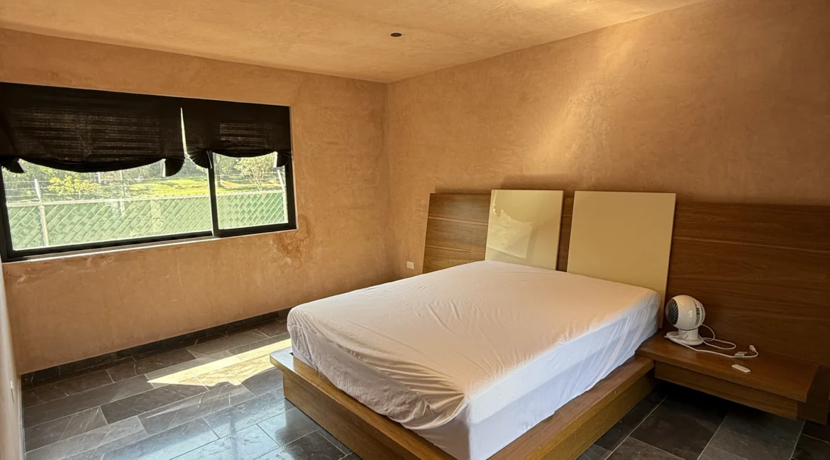 Casa-la-escondida-Moderna-en-venta-tepoztlán-barrio-de-san-jose-3-recamaras-alberca-terraza-vistas-6