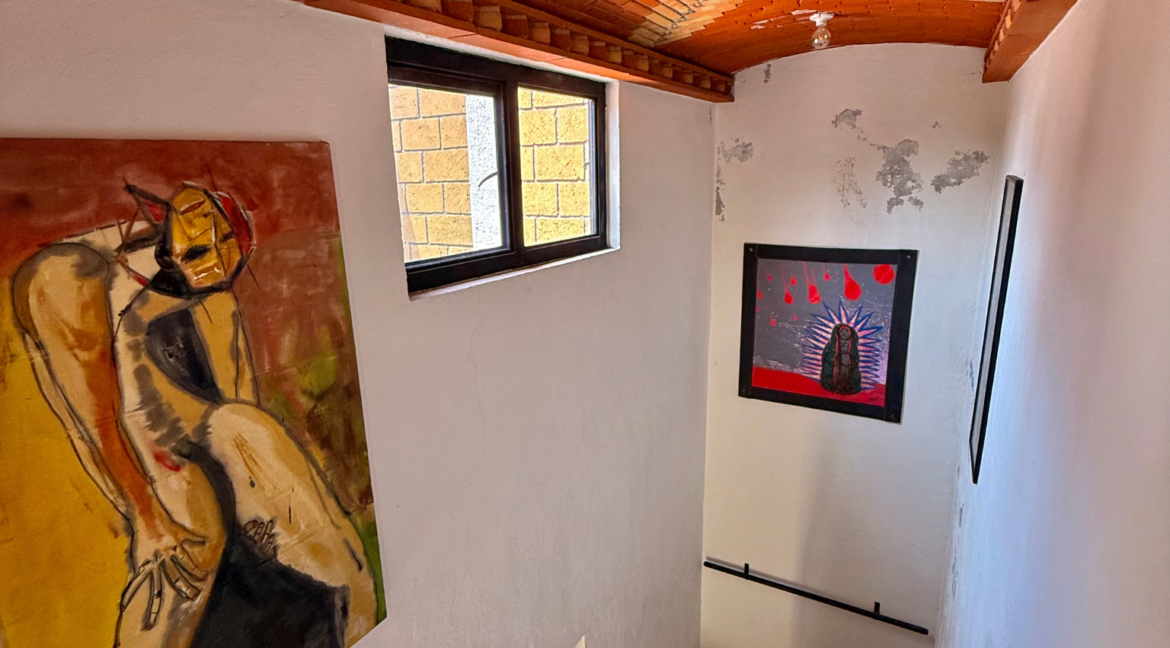 casa_en_venta_tepoztlan_casa_de_la_musica_alberca_jardin_santiago_tepetlapa_terrazas_bienes_raices_tepoztlan_escaleras
