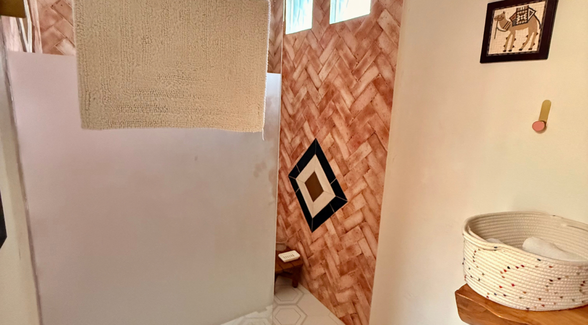 casa_en_venta_tepoztlan_casa_de_la_musica_alberca_jardin_santiago_tepetlapa_terrazas_bienes_raices_tepoztlan_lavatorio