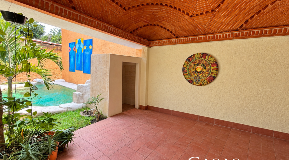 casa_en_venta_tepoztlan_casa_de_la_musica_alberca_jardin_santiago_tepetlapa_terrazas_bienes_raices_tepoztlan_terraza_dos